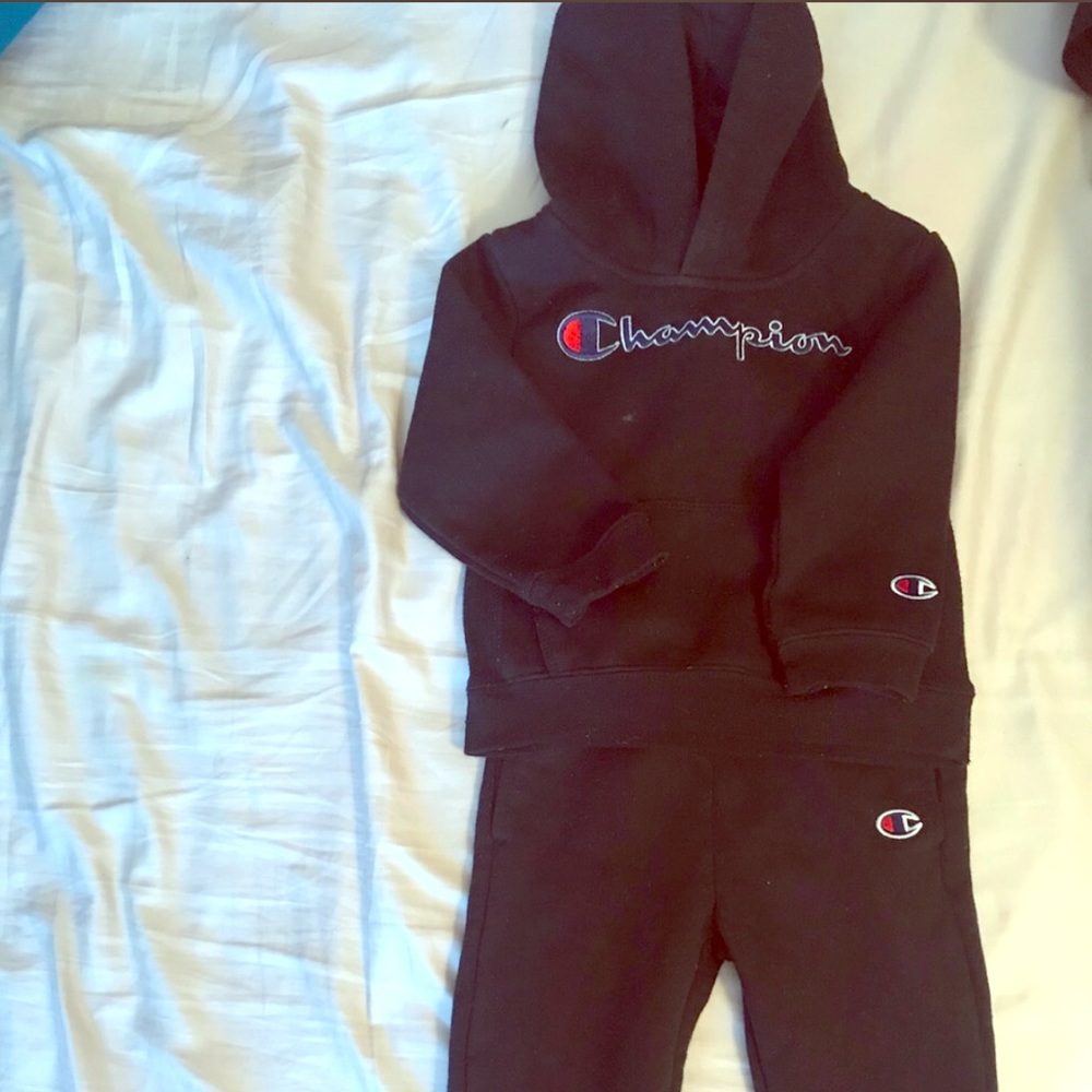 Champion set boy